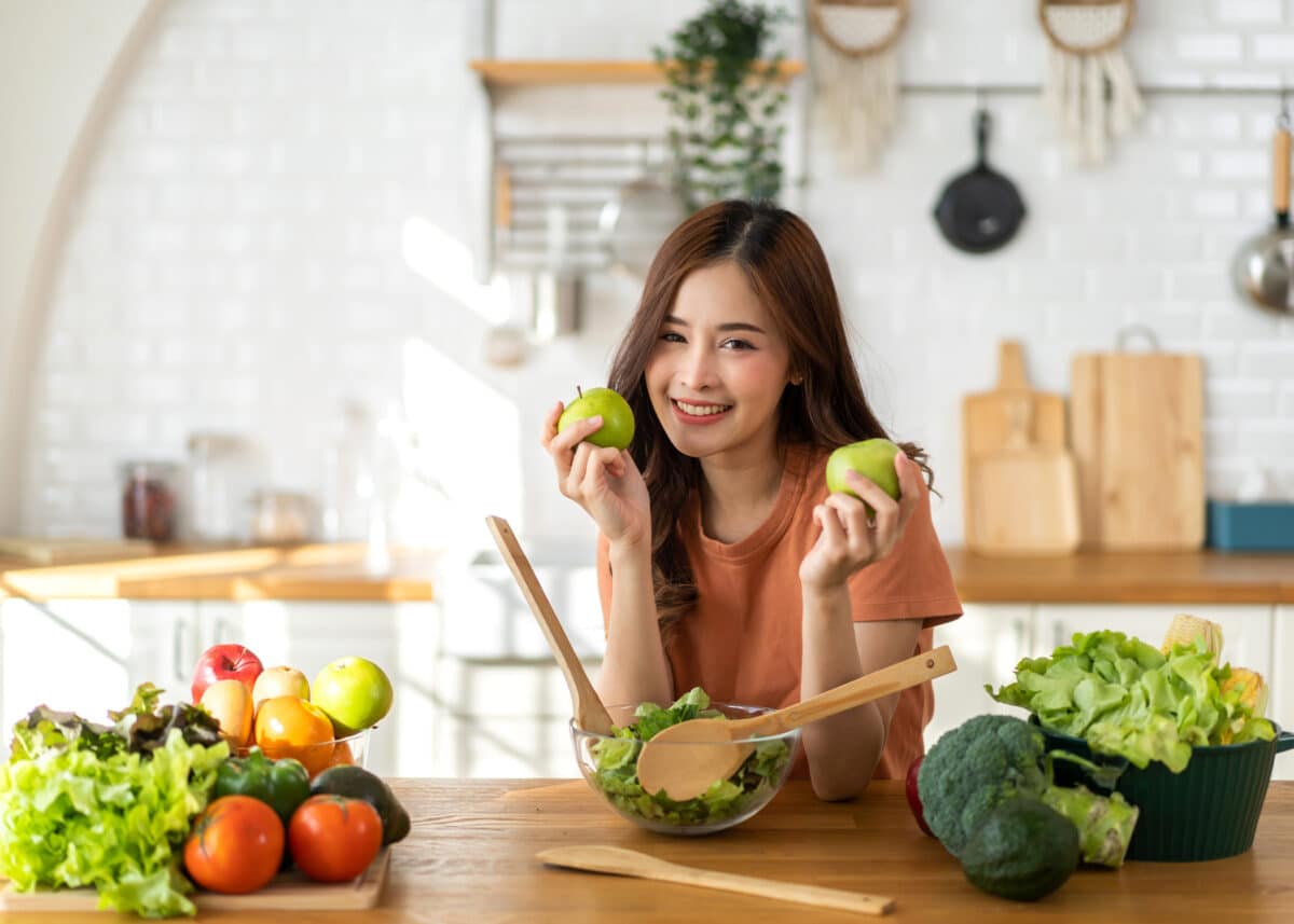 Nutrition’s Role in Dental Health: What to Eat for a Healthy Smile in Oro Valley