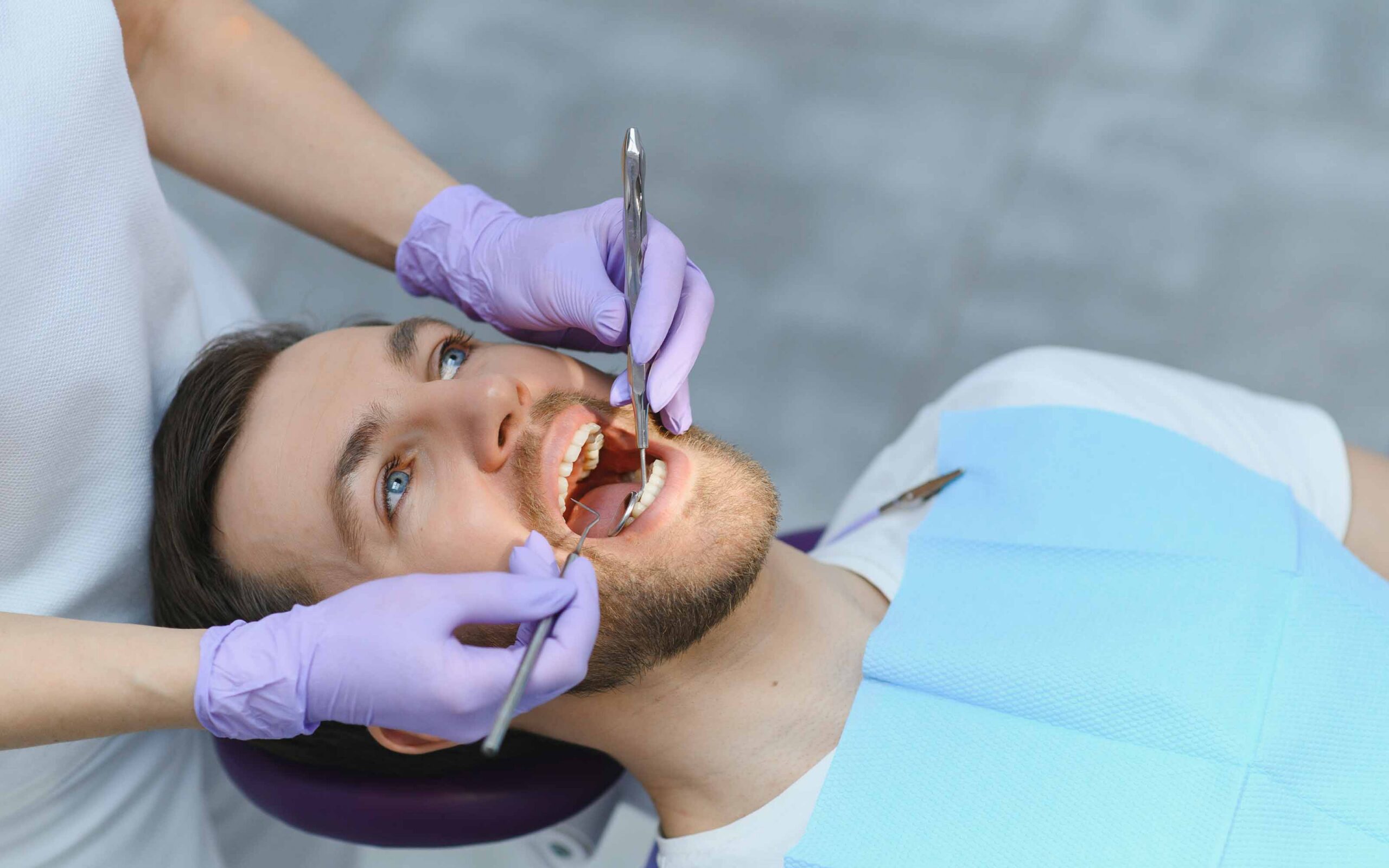 Signs You Need a Tooth Extraction | Smith Dentalworks
